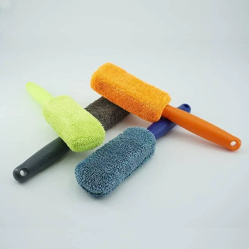 Escova de Microfibras para Lavagem de Rodas - Image 9
